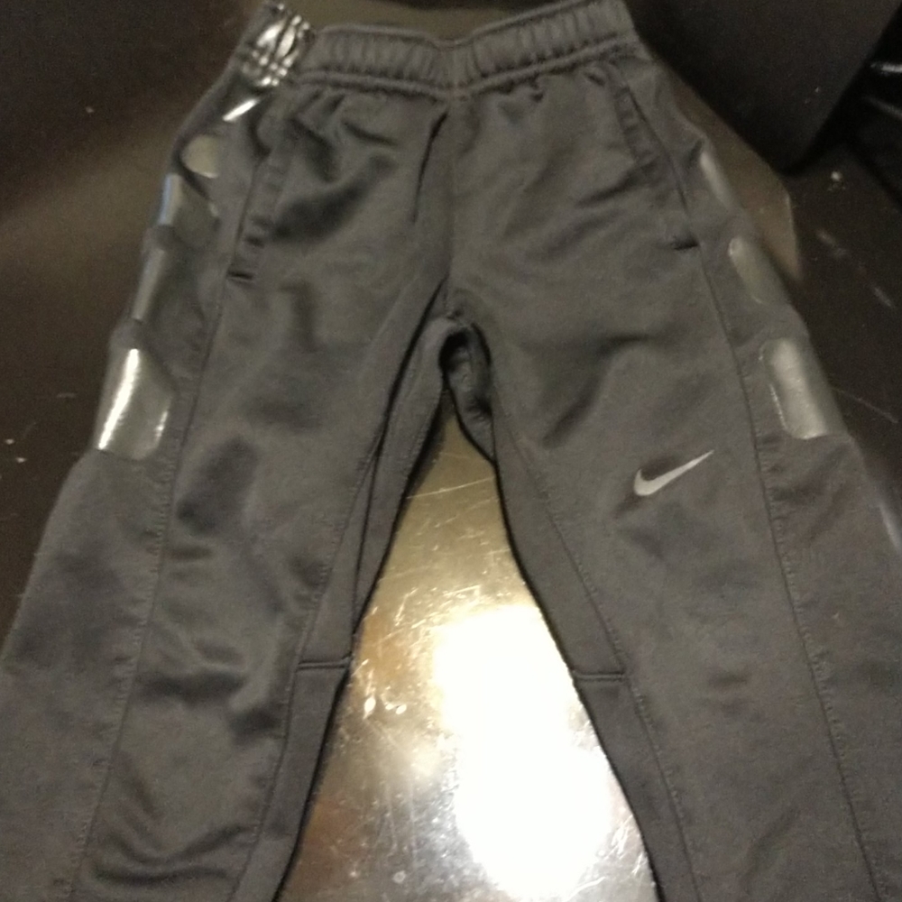 Nike joggers